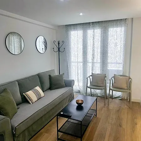 Апартаменты Charlot Center Iii *